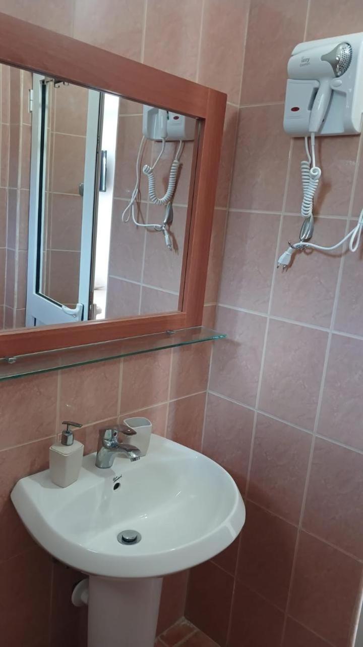 Guesthouse Mateo Dhërmi Δωμάτιο φωτογραφία